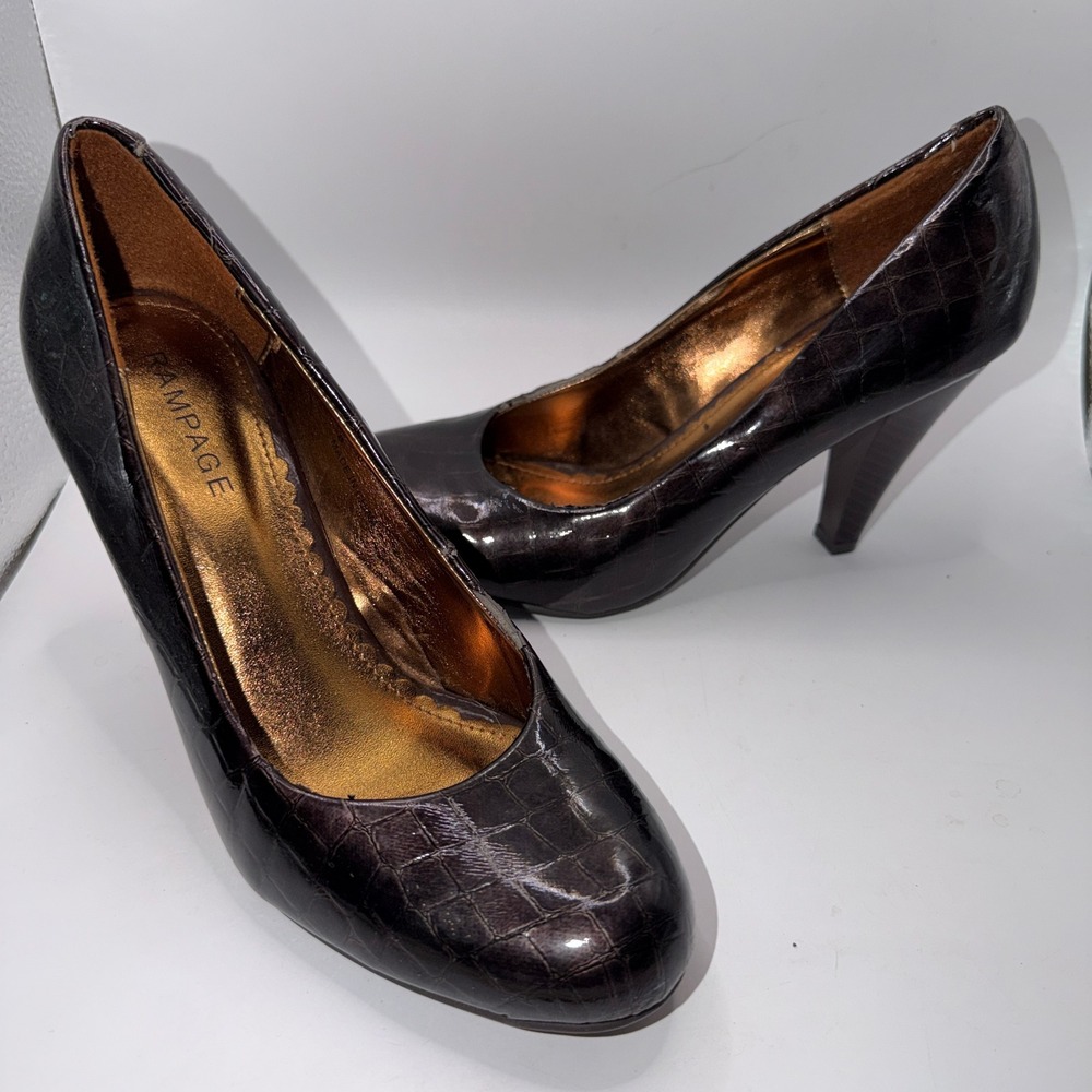Rampage 8 Maika Brown Faux Croc Pumps Dark Academia Workwear Chic Professional